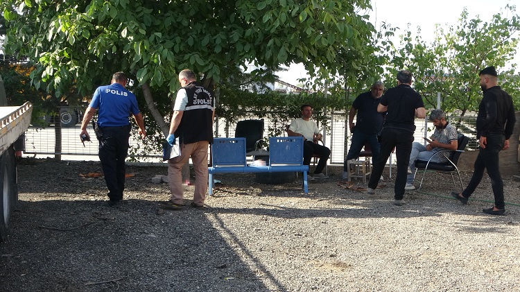 Malatya'da Akılalmaz Olay Alacak Verecek Kavgasında Kendini Vurdu! (1)