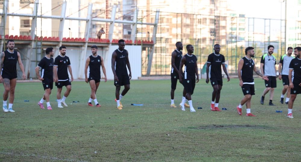 Amedspor Antreman-2
