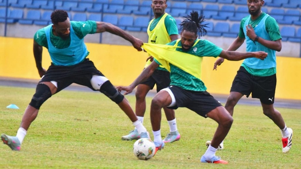 Amedsporlu Poko, Milli Takım Kampındaki Çalışmalarıyla Dikkat Çekti! (1)