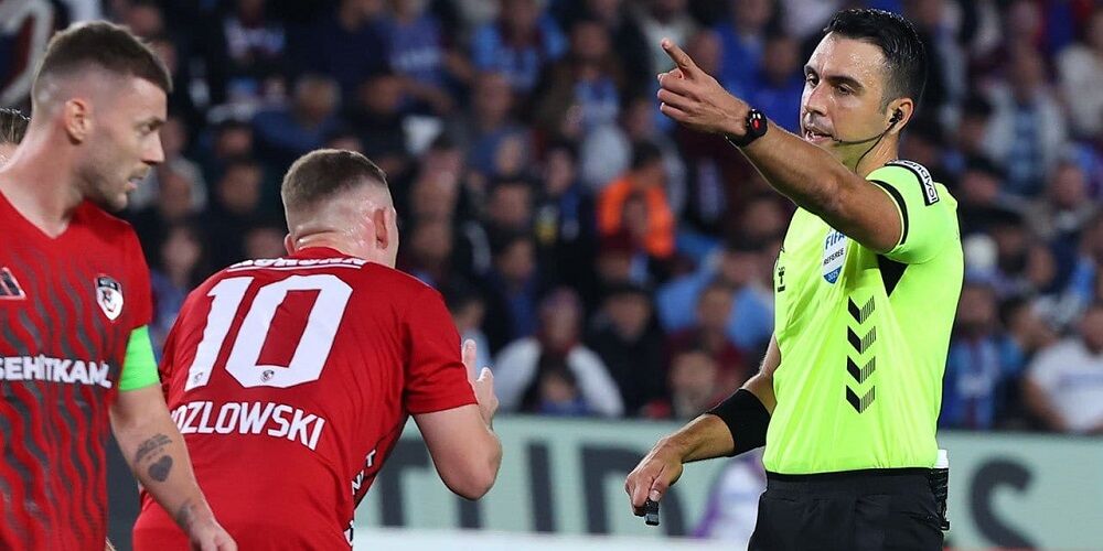 Arda Kardeşler Hakem