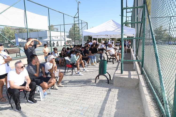 Diyarbakır’da 15. Amed Cup Tenis Turnuvası Sona Erdi Ödül Töreni Yapıldı! (3)