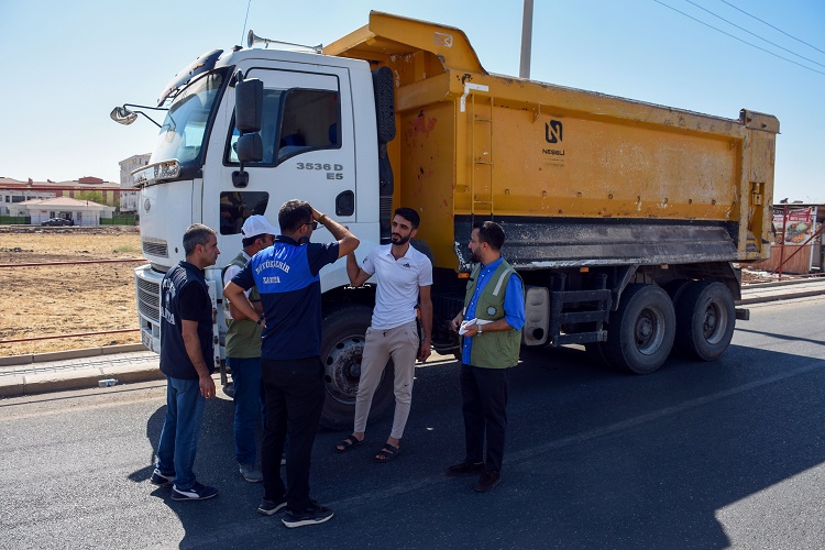 Diyarbakır’da Hafriyat Kamyonlarına Denetim İşte Sebebi (1)