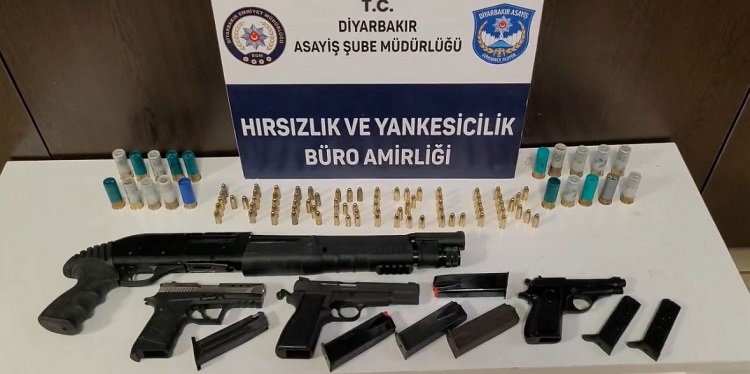 Diyarbakır'da Motosiklet Ve Bisiklet Hırsızlarına 'Zincir Operasyonu' 5 Tutuklama! (1)