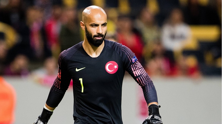 Milli Takım Ve Galatasaray Tecrübesi Olan Kaleci Iğdır Fk Yolunda!-1