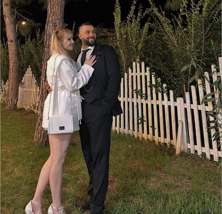 Motosiklet Tutkunları Çift Yıldönümünde Hayatlarının En Büyük Şokunu Yaşadı! (3)