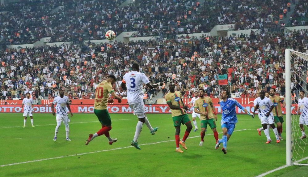 Amedspor Sarıyer Maçı