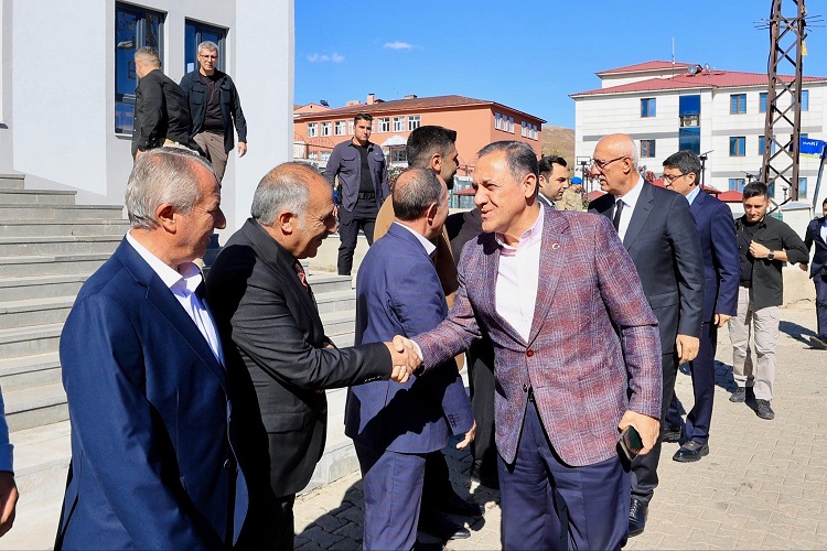 Bingöl Karlıova’da Tarihi Barış 14 Yıllık Husumet Sona Erdi! (1)