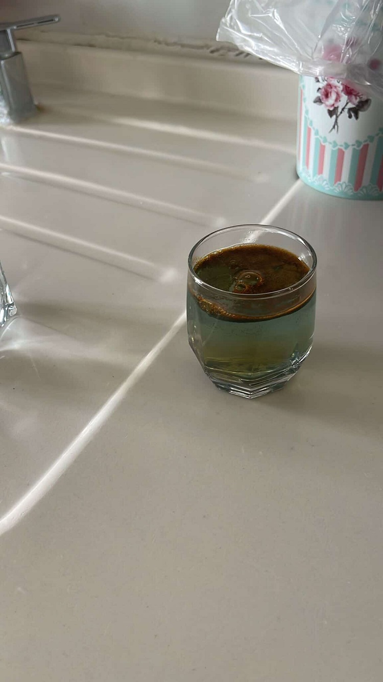 Diyarbakır’da Çamurlu Su Krizi Musluğu Açmaya Korkuyorlar!