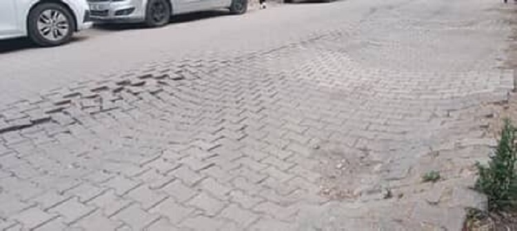 Diyarbakır’da O Mahallede Ne Park Keyfi Ne Araç Güvenliği Kaldı! (2)