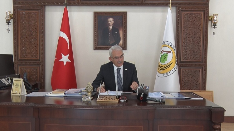 Önemli Gelir Kaynağı Oldu Diyarbakır Fıstık Şehri Oluyor! (1)