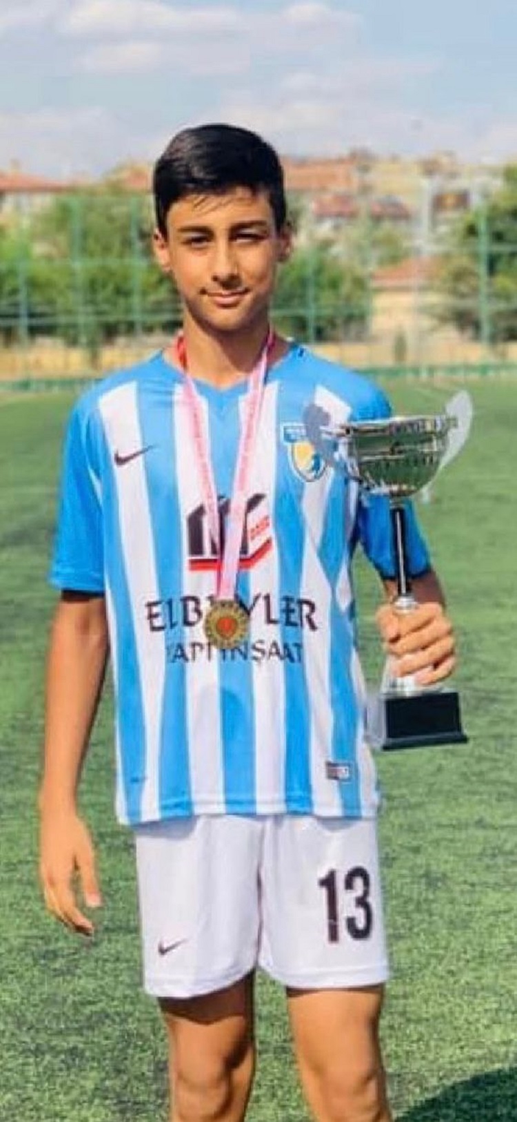 Yasin Akçay1