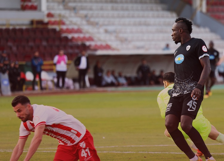 Amedspor, Öne Geçtiği Maçta Boluspor'a Farklı Yenildi!