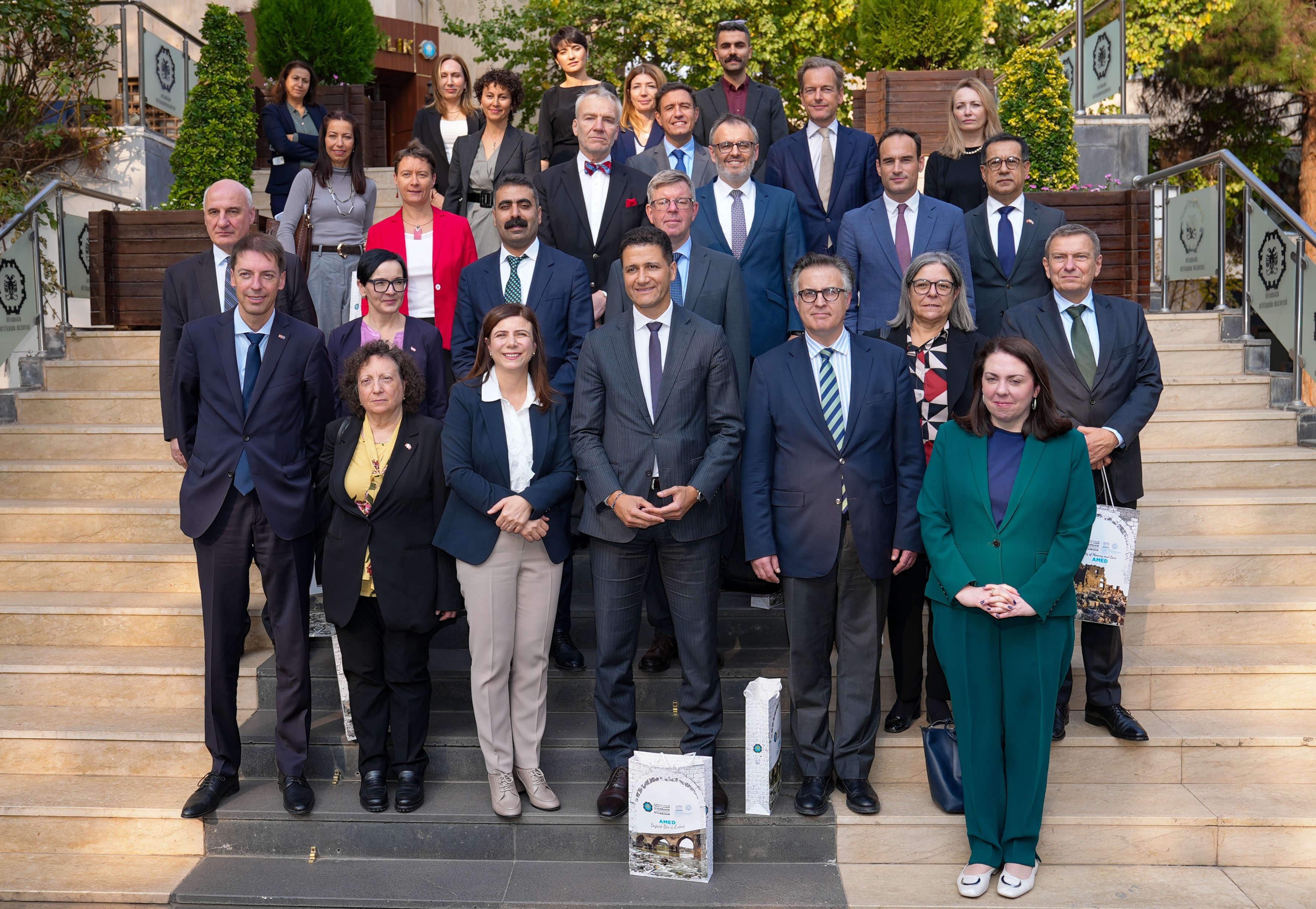 Avrupa Birliği Heyeti Diyarbakır Büyükşehir'i Ziyaret Etti! (2)