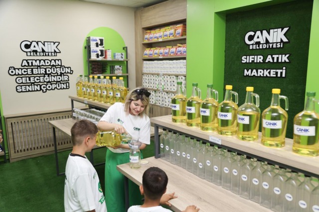 Bu Markette Para Gecmiyor Aile E (2)