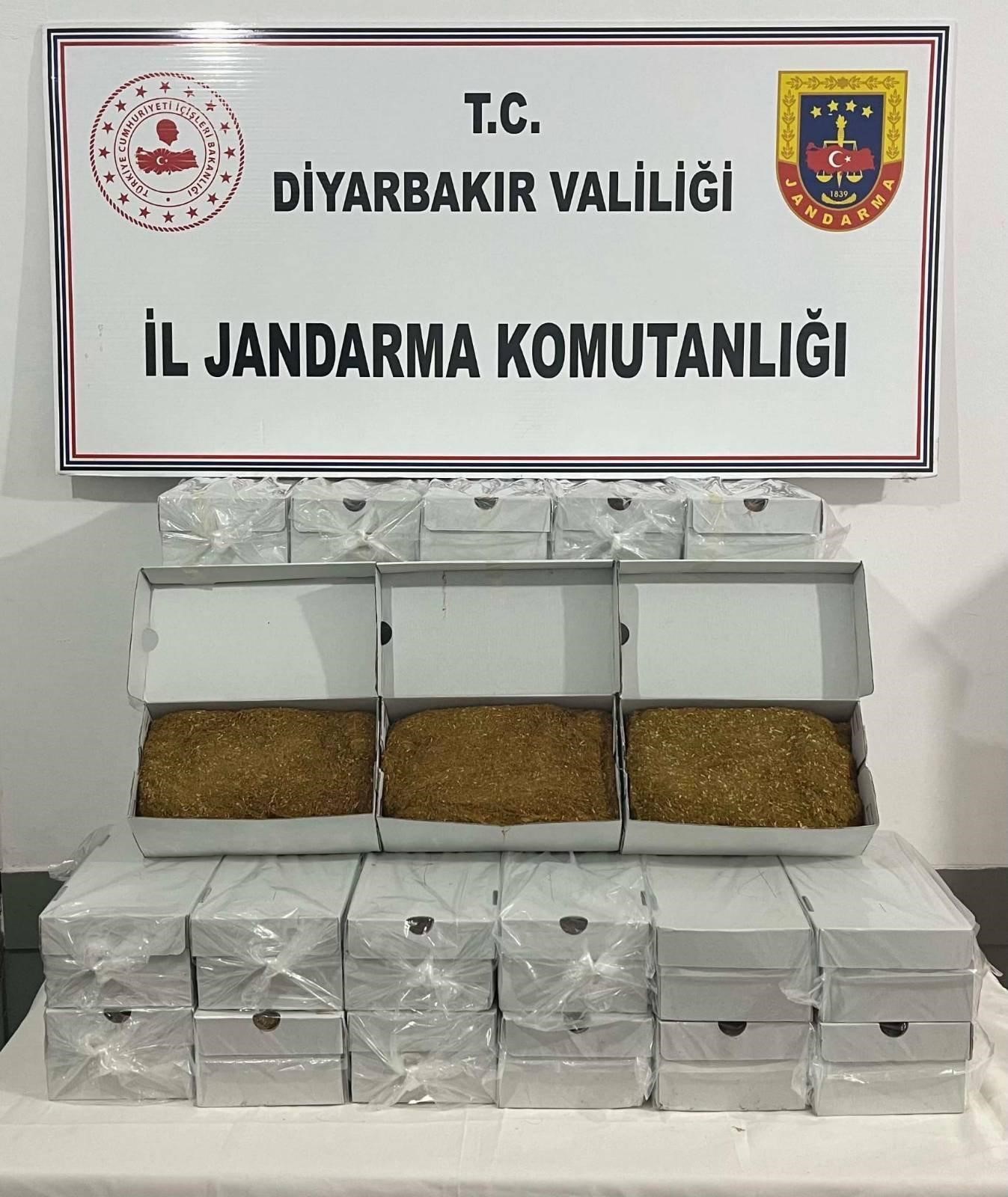 Diyarbakır’a Kaçak Yollarla Getirilen Malzemelere El Konuldu-1