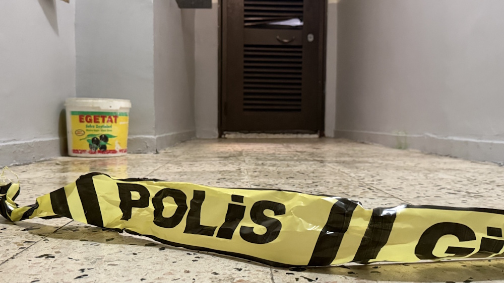 Diyarbakır’da Anne Ve Abisini Öldürdü İsimleri Belli Oldu! Olay Yeri