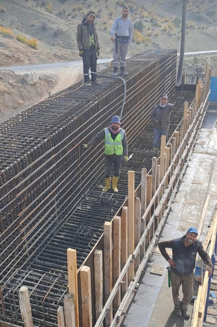 Diyarbakır’daki Köprü Kazasından Önce Fotoğraf Çekindikleri Ortaya Çıktı!-1