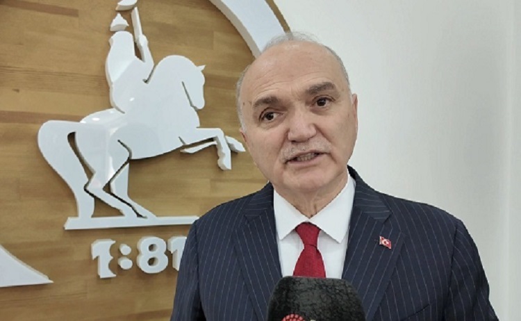 Düzce Belediye Başkanı Dr. Faruk Özlü