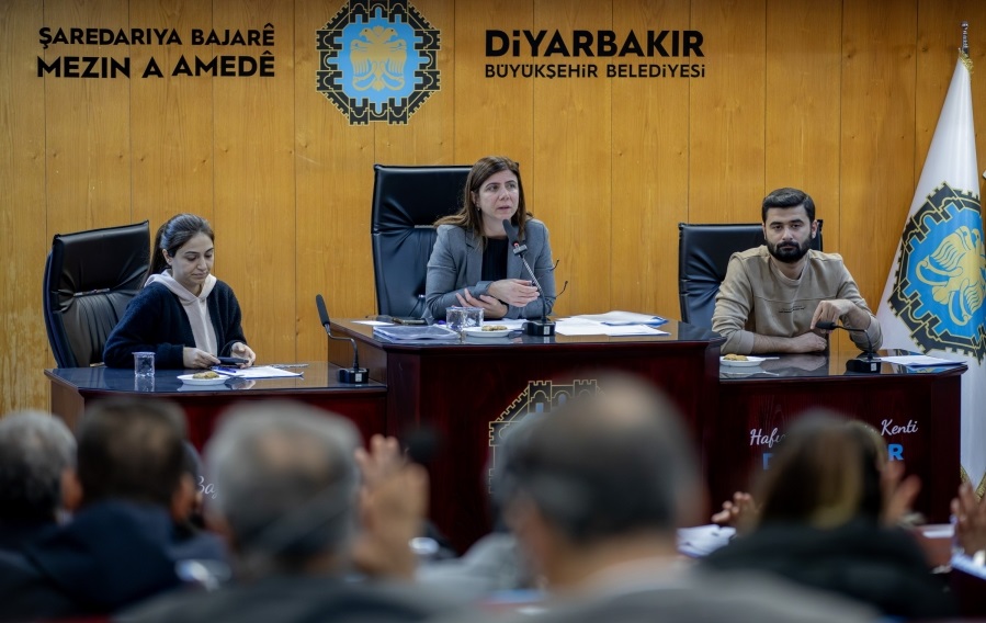 Serra Bucak Açıkladı Diyarbakır’ın 2 Ilçesinde Yapılacak