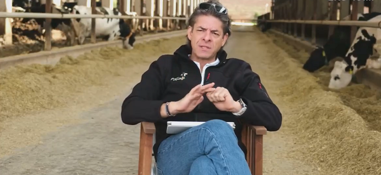 Üretici Solakoğlu'ndan Çarpıcı Iddia “Diyarbakır’a Yapılsın Kulaklarınızdan Et Fışkırır” (2)