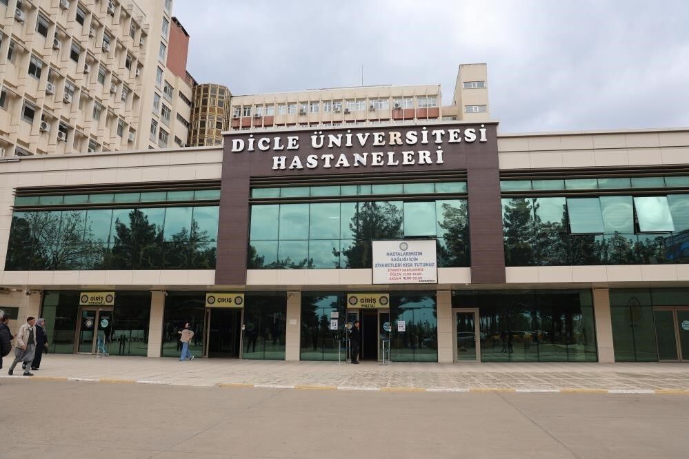 Dicle Üniversitesi Hastanesi Diyarbakır Dicle