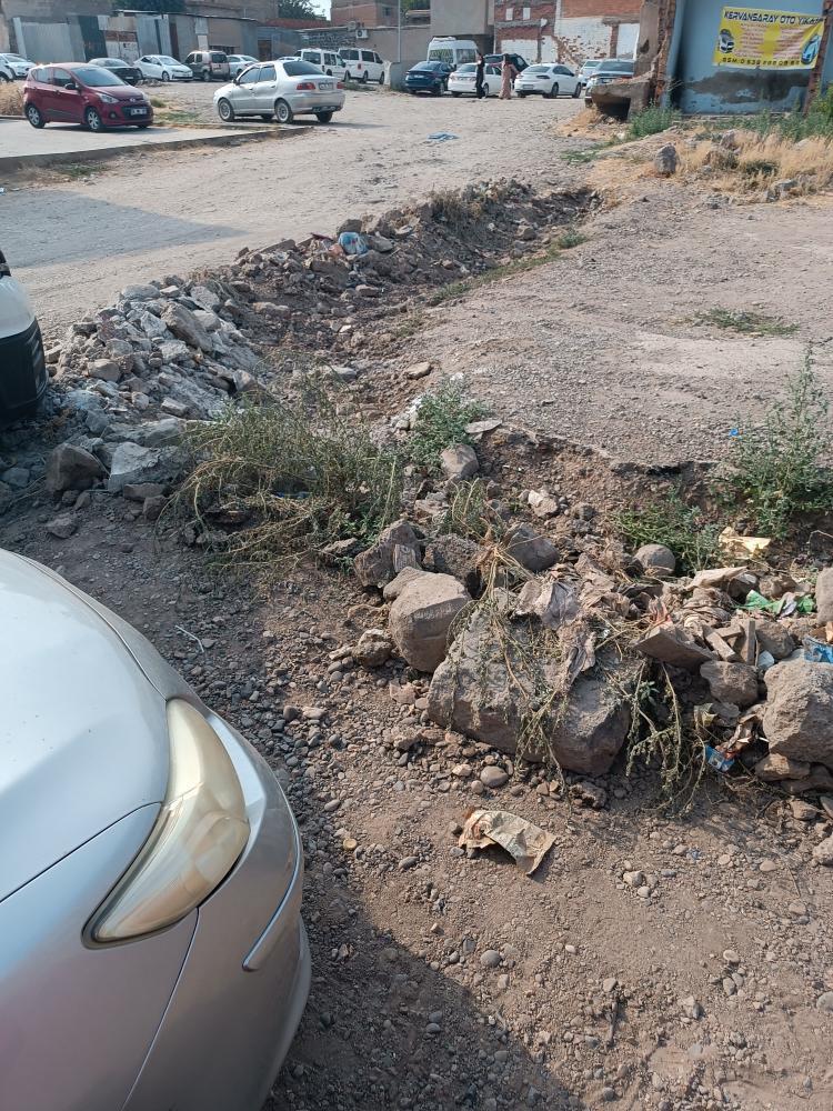 Diyarbakır Sur'da Hendekli Park Isyanı Esnaf Korkuyor!-1