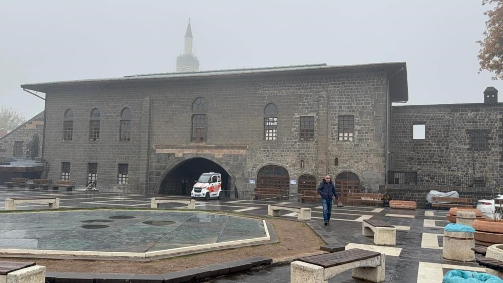 Diyarbakır Ulu Cami Sis Yağmur Yağış-1