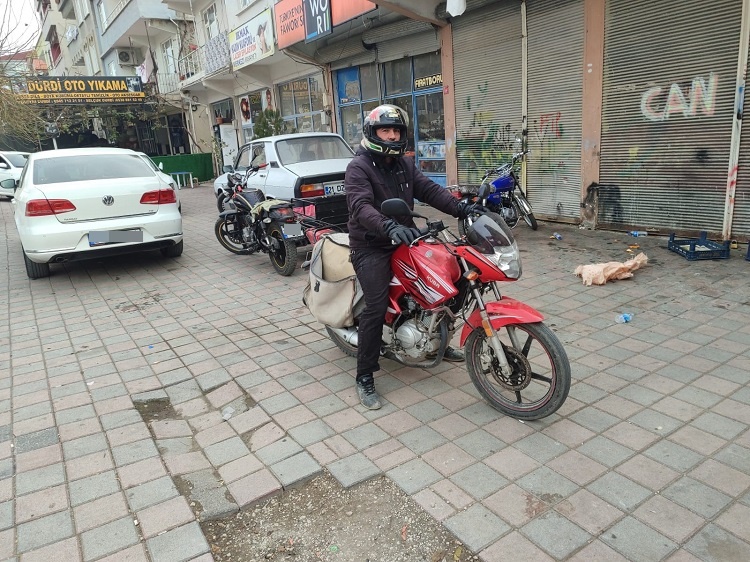 Diyarbakır’da Kask Takmadı Ceza Yedi Sürücüleri Uyardı!-1
