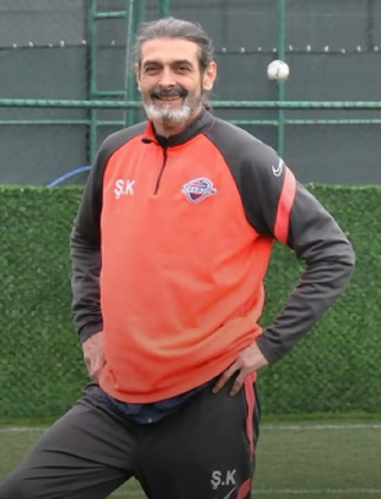 Hem Bursaspor’da Hem Diyarbakırspor’da 81 Maça Çıktı İşte O Isim! Şenol Karagöl (3)