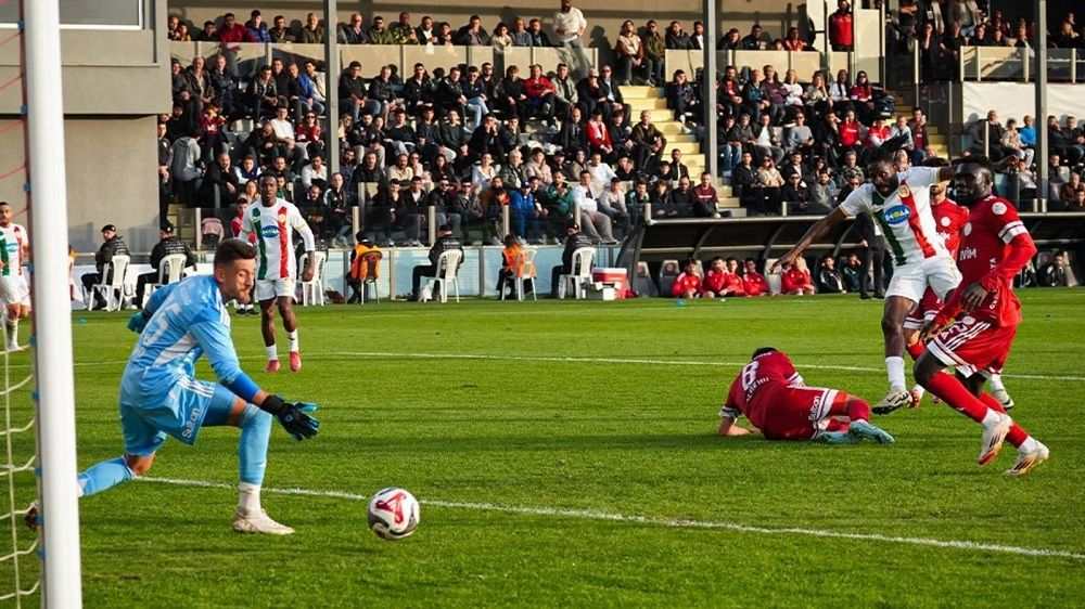 Amedspor Ümraniyespor-1