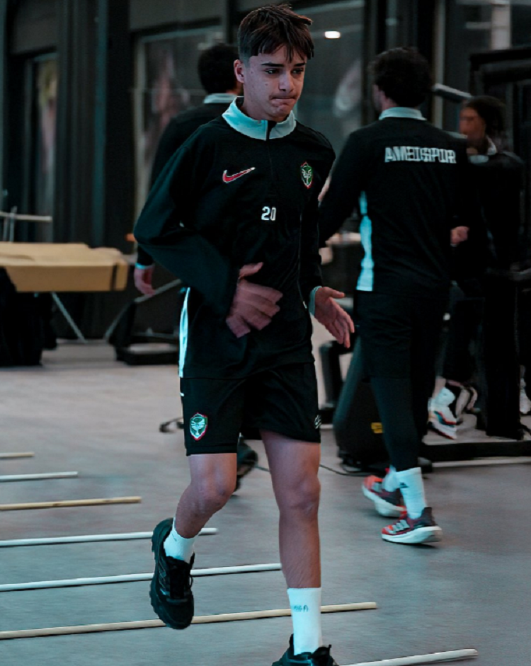 Altyapıda 18 Gol Attı Amedspor Kampına Katıldı! Enes Yılmaz-1