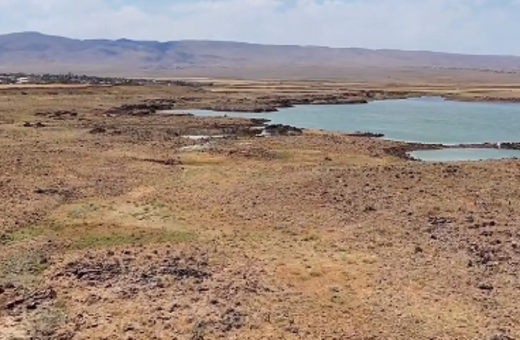 Diyarbakır’daki Krater Gölünü ‘Can Suyu’ Yüzler Yeniden Gülüyor! (1)