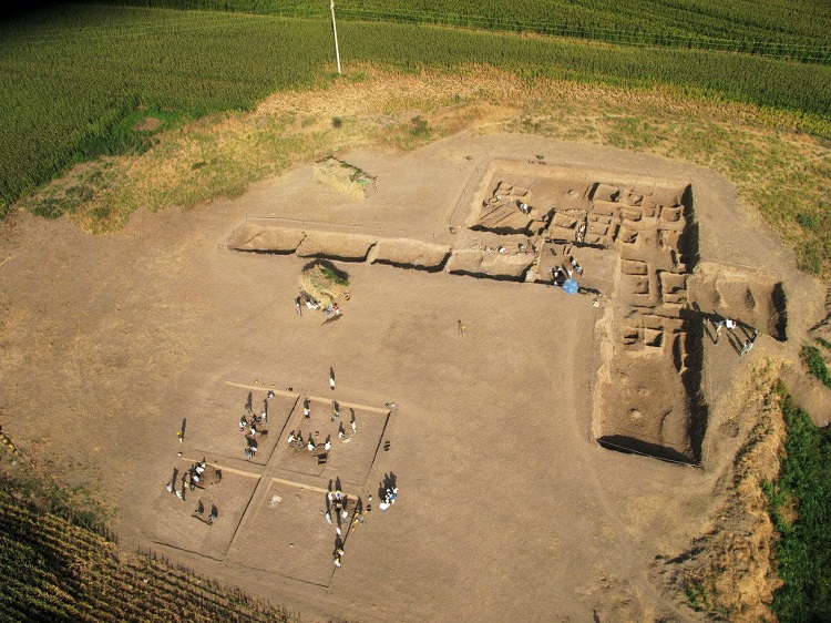 Tarihin Ilk Istihbarat Merkeziydi Diyarbakır’da Çıktı, İngiltere’de Sergileniyor! Üçtepe (1)-1