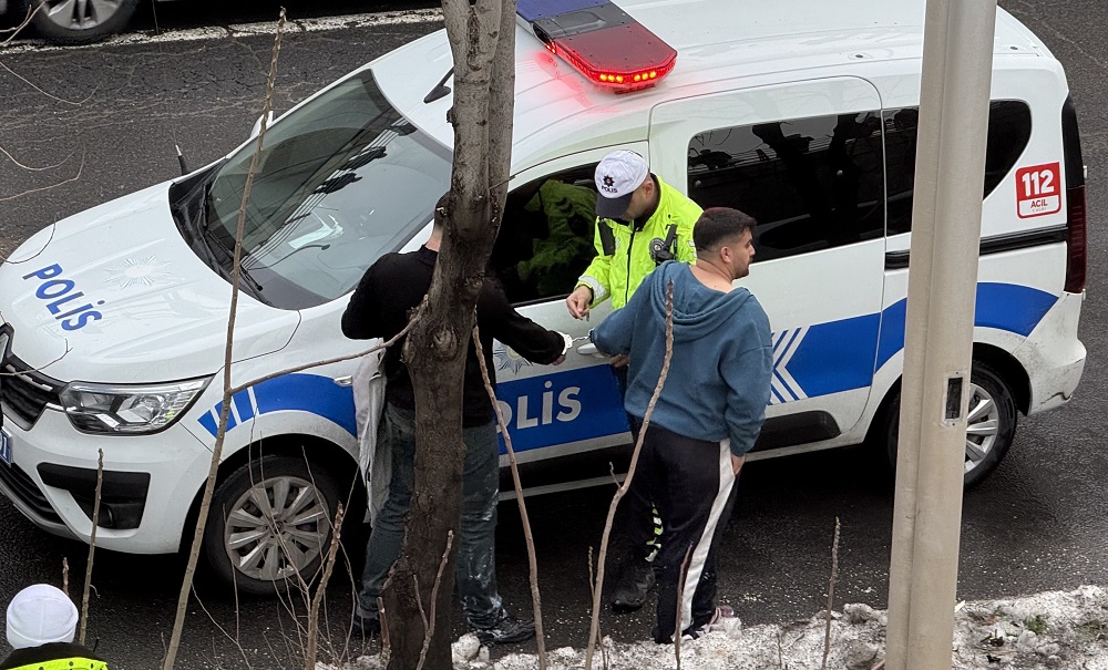 Tarik Polisi Kaza Gözaltı