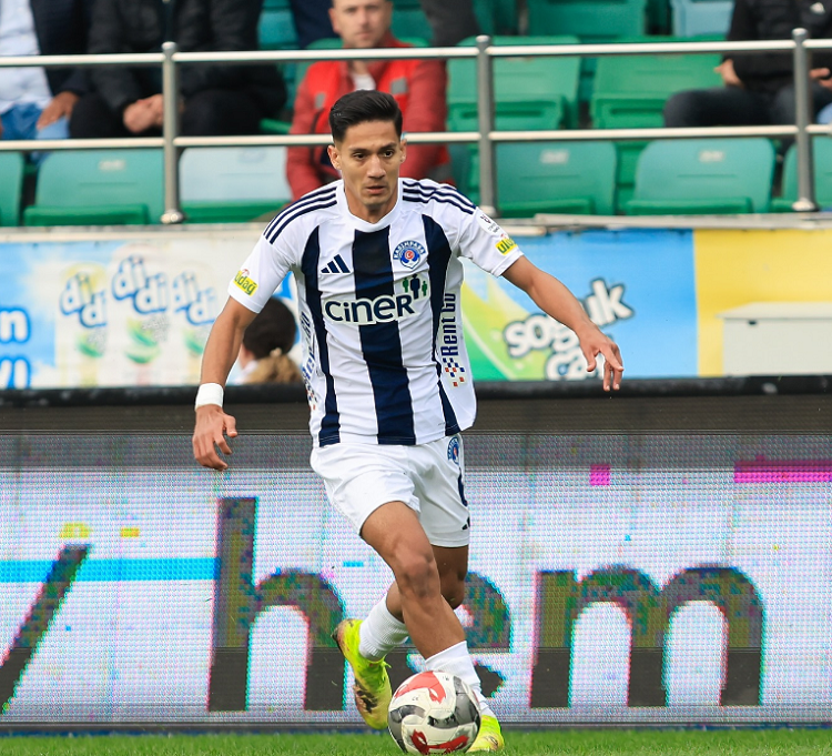 Cem Üstündağ Amedspor (1)