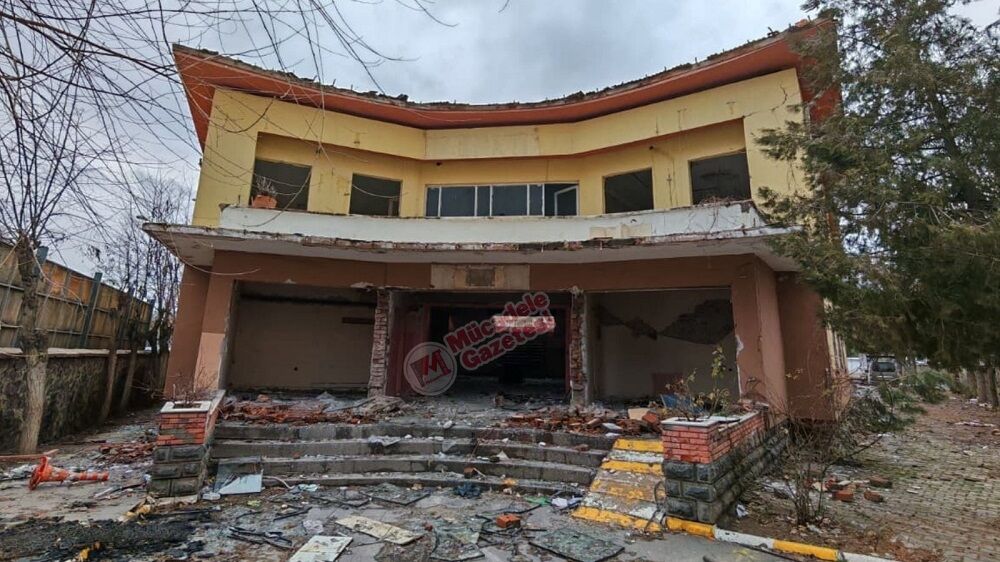Diyarbakır’da Ali Emiri Ortaokulu Yıkılıyor Akıbeti Belli Oldu!