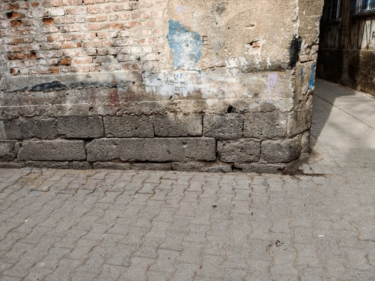 Hava Alması Için Yıkılan Şehir Diyarbakır Surları'nın Dramı! (2)