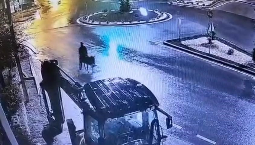 Kuyumcu Soymaya Forkliftle Geldi Eşekle Döndü Böylesi Görülmedi! (2)