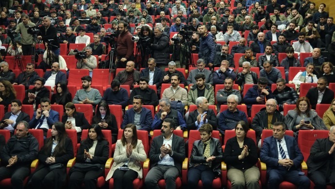 On Gözlü Köprü Esnafı Özür Diledi Diyarbakır Büyükşehir Randevu Verdi!