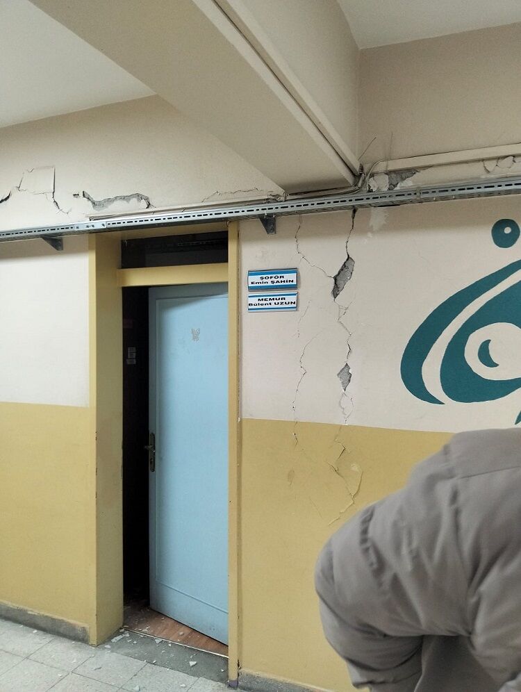 Tokat’ta Korkutan Deprem Okullara Ara Verildi, Son Durum Belli Oldu! (2)