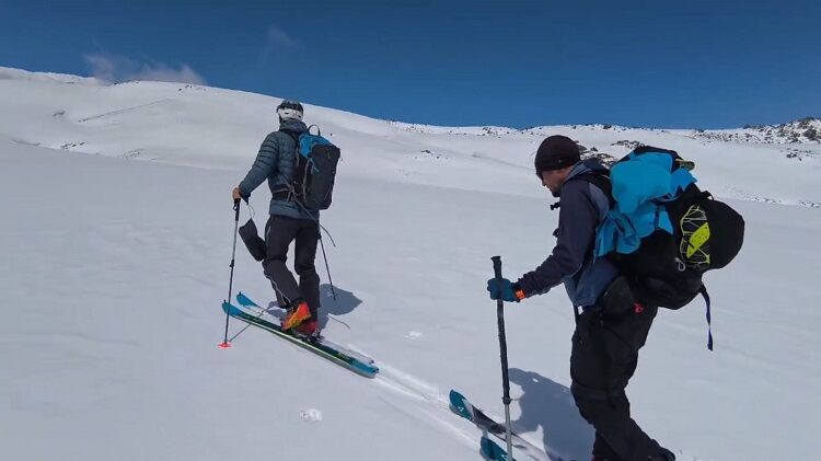 3 Bin 500 Metreden Aşağı Süzüldüler Süphan’da Adrenalin Dolu Iniş! (1)
