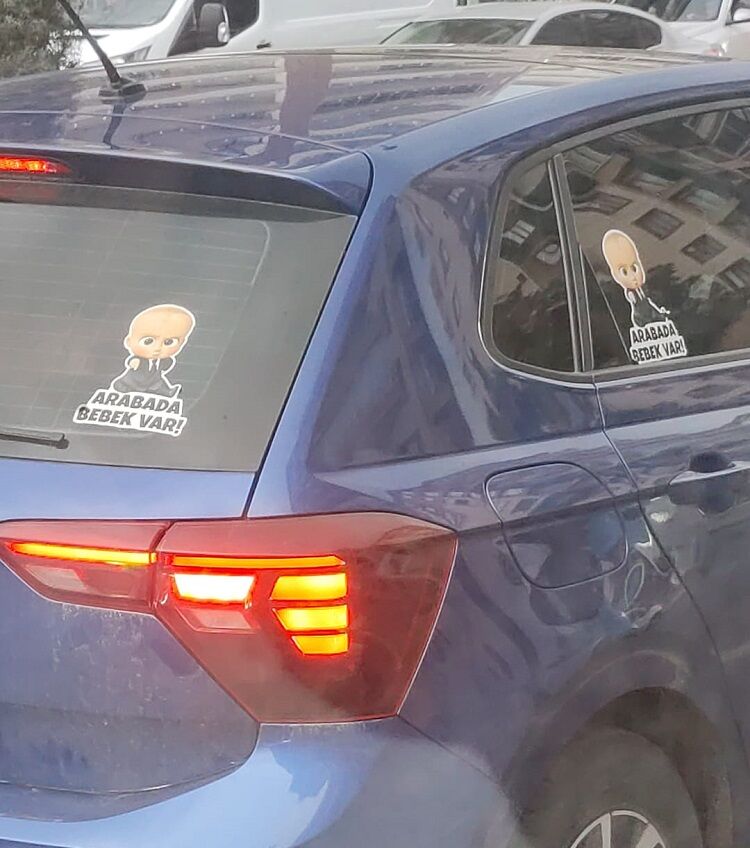 Diyarbakır Trafiğinde Korna Sesine Bebekli Önlem!