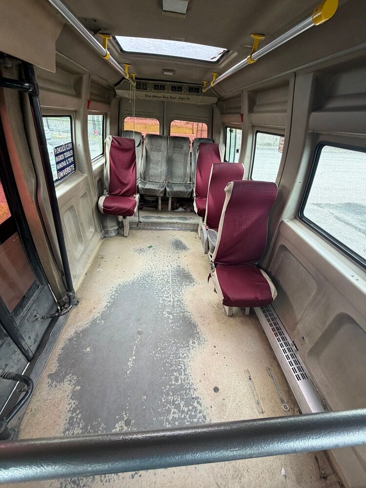 Diyarbakır’da Bir Minibüs Trafikten Men Edildi İşte Sebebi!-1