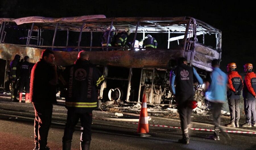 Denizli’de Yolcu Otobüsü Yandı Çok Sayıda Ölü Ve Yaralı Var!
