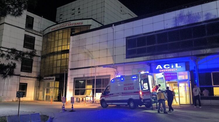 Mutlu Gün Kara Geceye Dönüştü Batman Yolunda Aynı Aileden 6 Kişi Yaralandı!