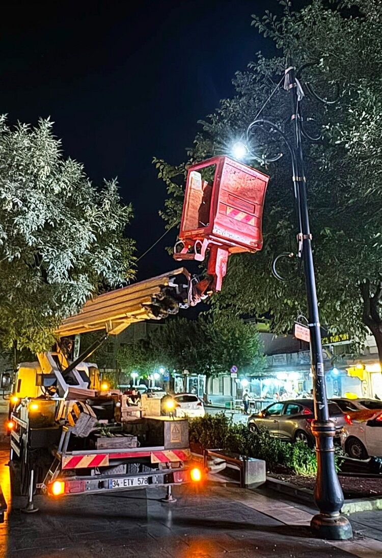 Tarih Modern Işıkla Buluştu Diyarbakır'ın Kalbinde Dönüşüm! (1)