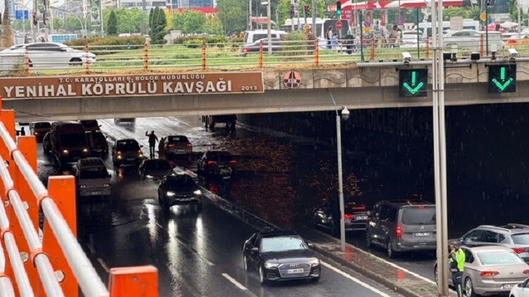 Diyarbakır'daki Sürücülere Uyarı Yenihal Kavşağı Bir Hafta Kapalı Olacak