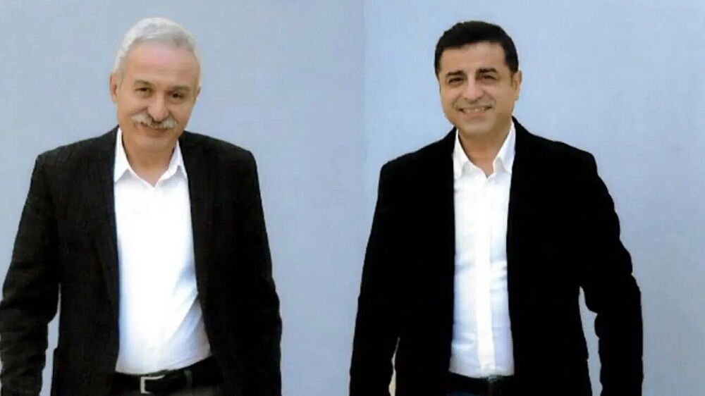 Eski Hdp Eş Genel Başkanı Selahattin Demirtaş Ile Eski Diyarbakır Büyükşehir Belediye Başkanı Selçuk Mızraklı