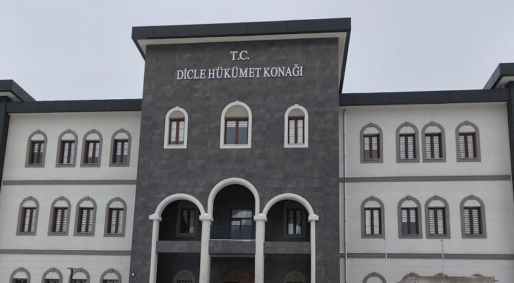 Diyarbakır Narkotik Ekiplerinden Soluksuz Operasyon 11 Baskında 4 Tutuklama!