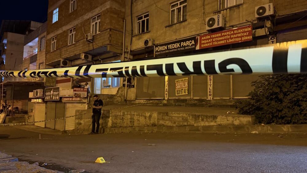 Diyarbakır’da 2’si kardeş 3 kişi öldü: Çok sayıda gözaltı var!